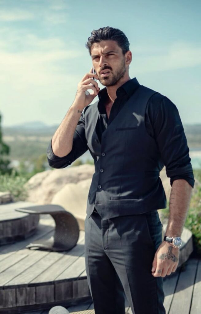 08a902cad61ec81f2ec934cd916017c1 655x1024